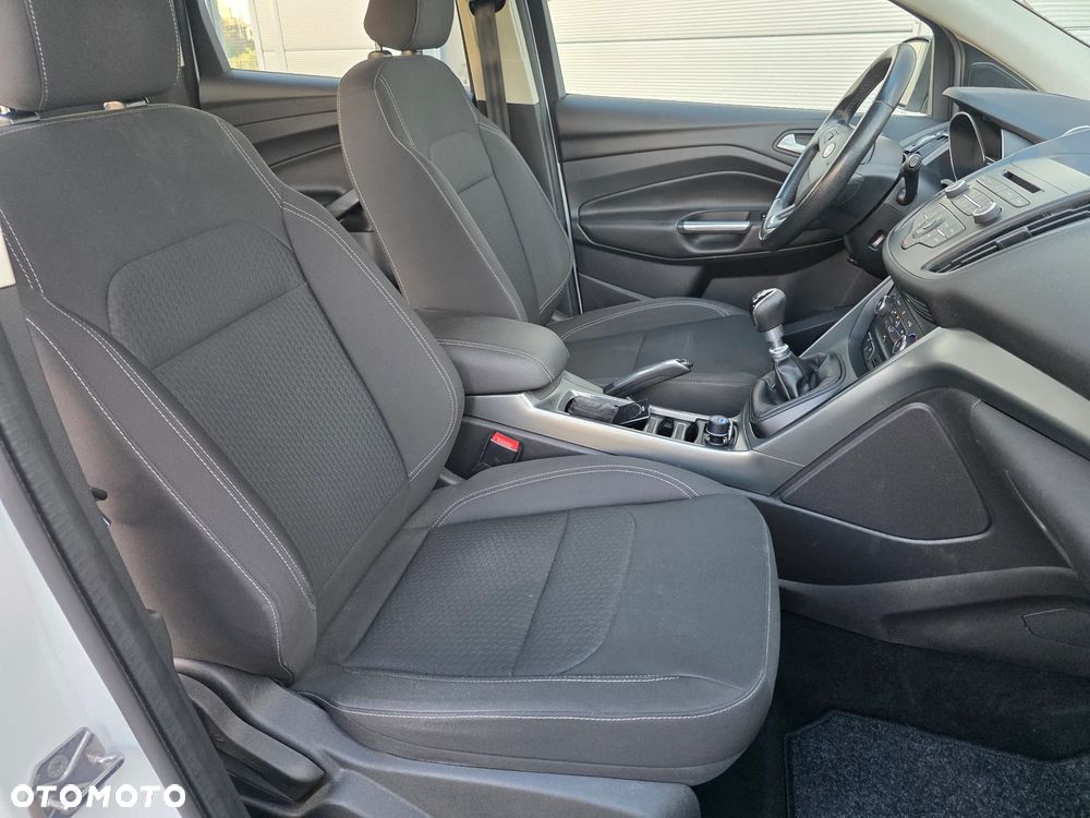 Ford Kuga 1.5 TDCi FWD Trend - 31
