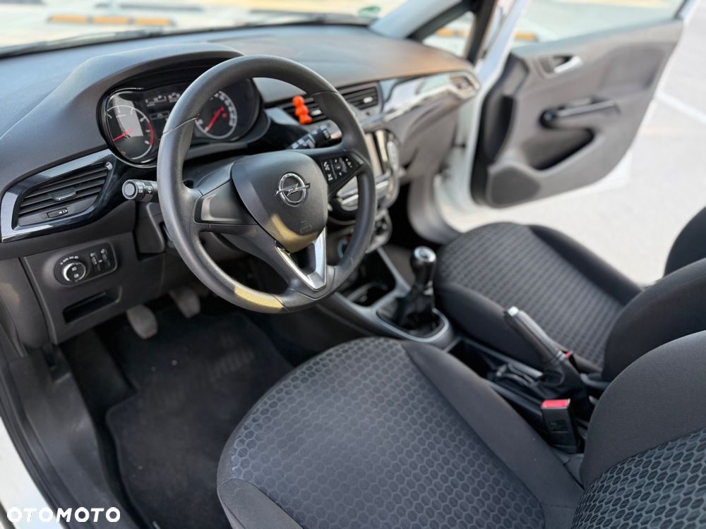 Opel Corsa 1.2 Cosmo - 24