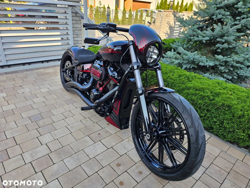 Harley-Davidson FXSB Breakout - 4