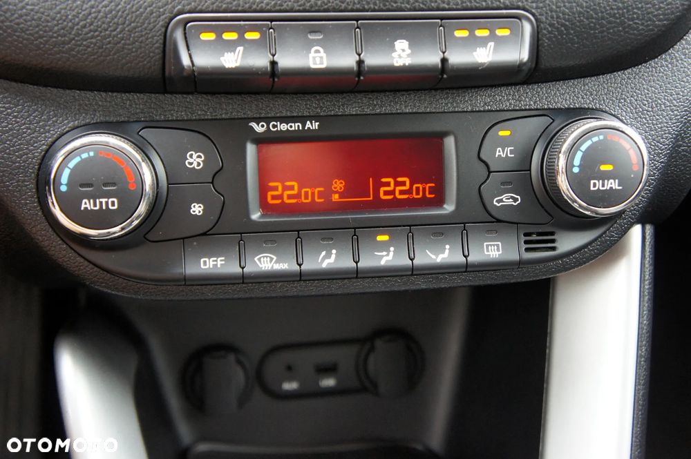 Kia Ceed - 23