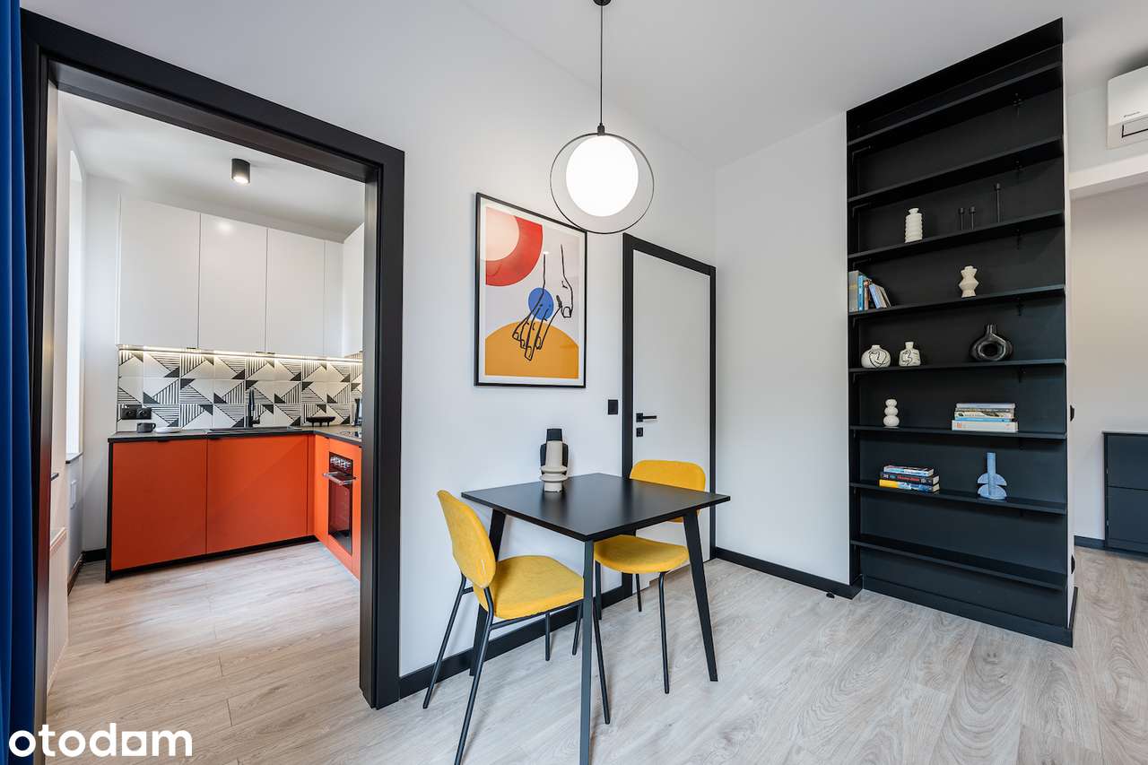 Mieszkanie z balkonem w centrum | Flat with a balcony in city center