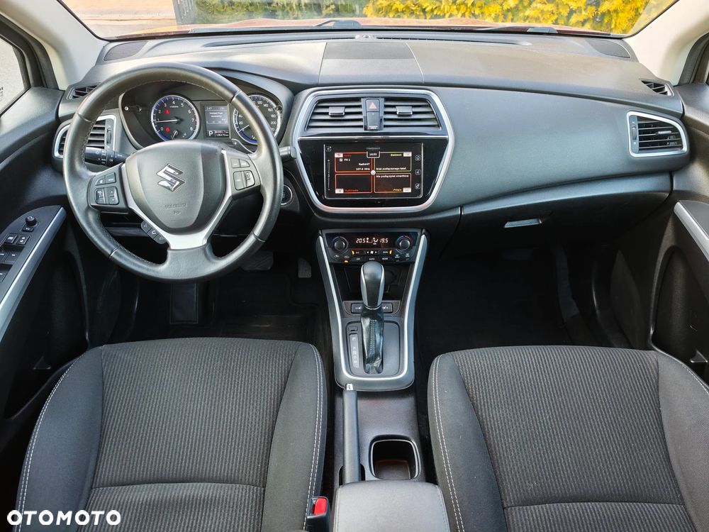 Suzuki SX4 S-Cross 1.4 T Premium - 13