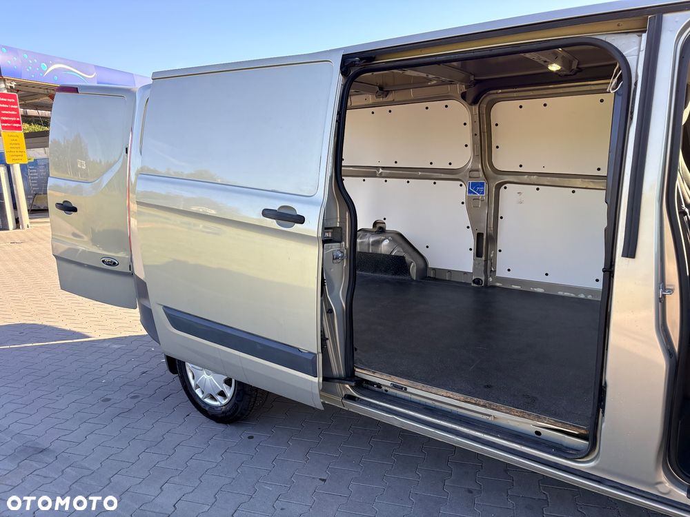 Ford Transit Custom - 15