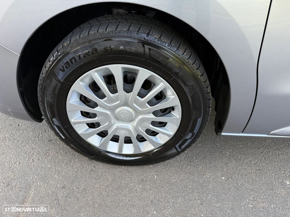 Toyota Proace Verso 2.0 D-4D L1 1.0T Comfort 9L - 28