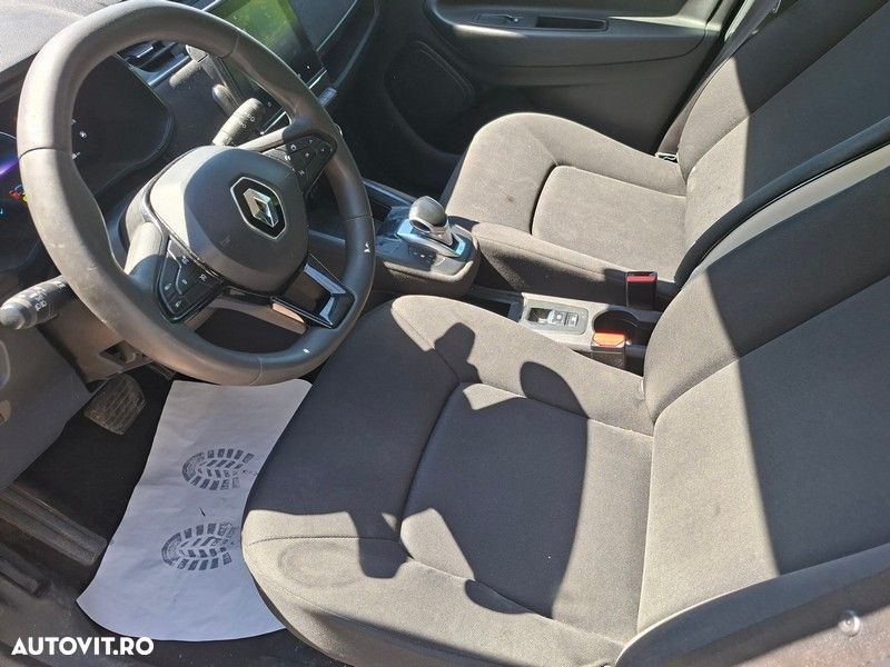 Renault ZOE - 8