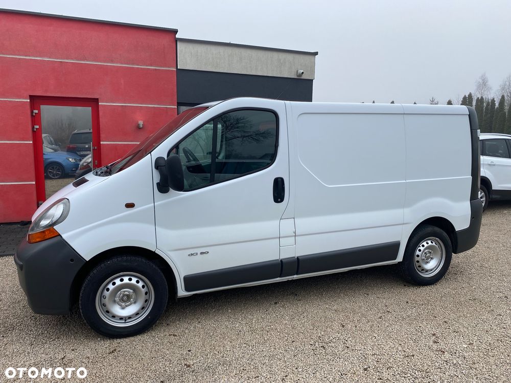 Renault Trafic - 18