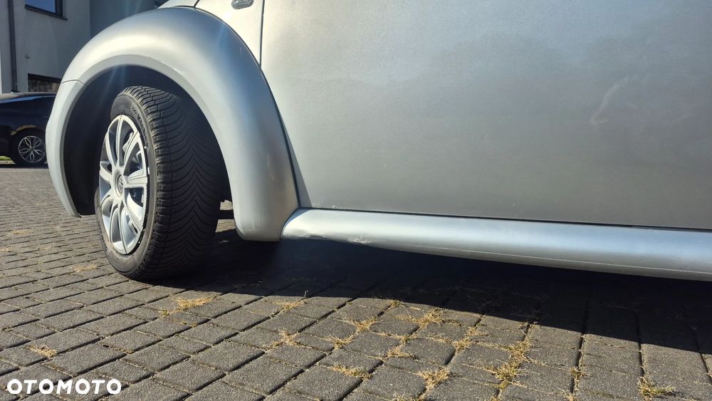 Volkswagen New Beetle 2.0 - 18
