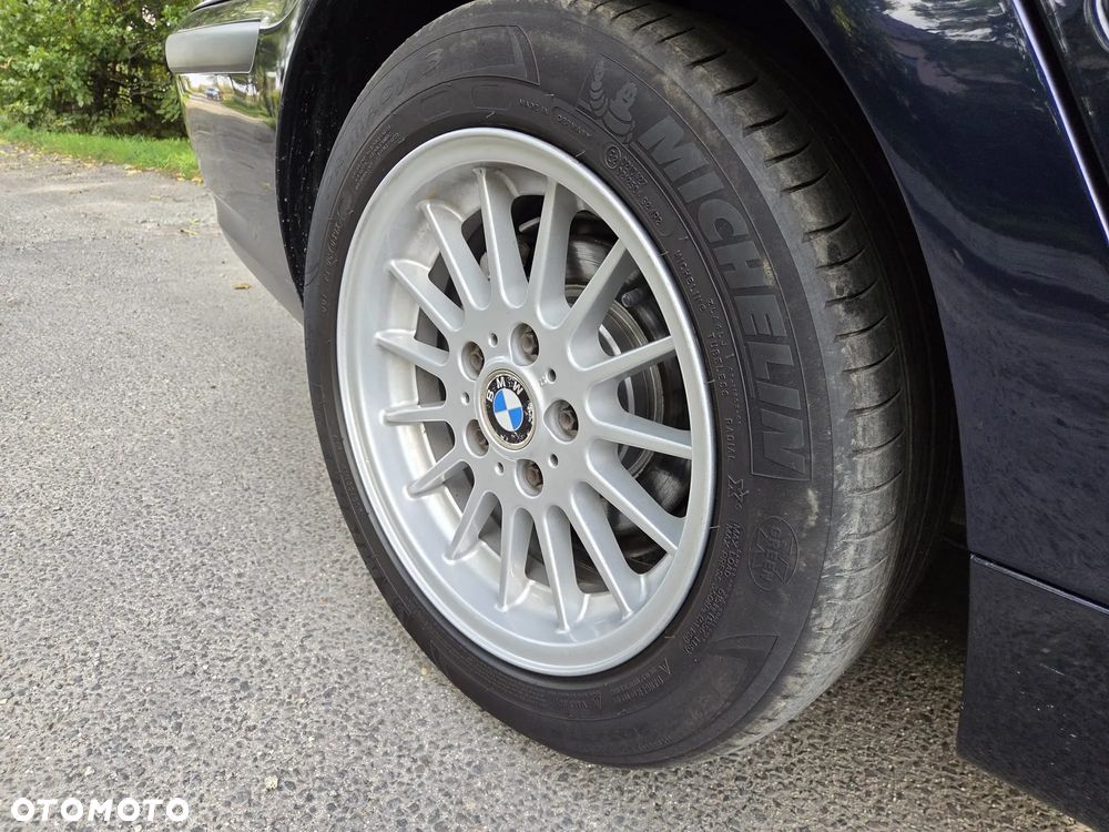 BMW Seria 3 - 21