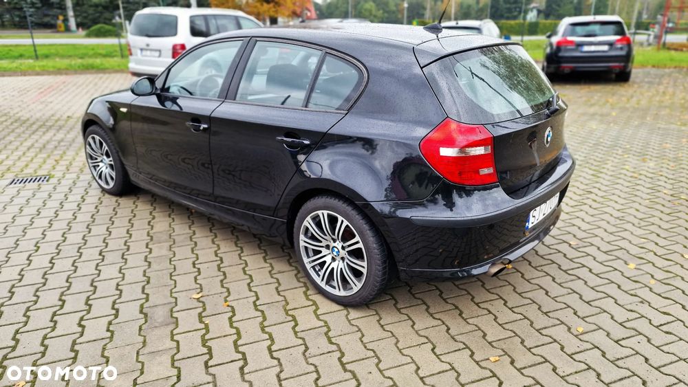 BMW Seria 1 - 12