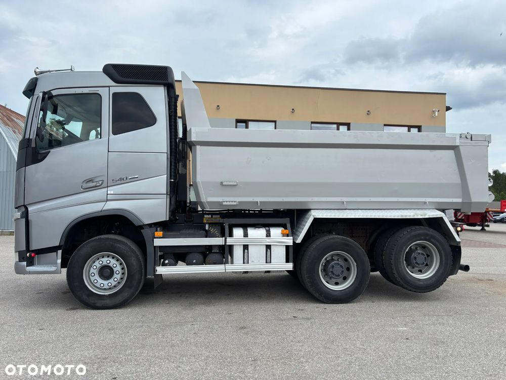 Volvo FH540 6x4 EURO6 + RETARDER + BOX HEATING + VIBRATOR - 9