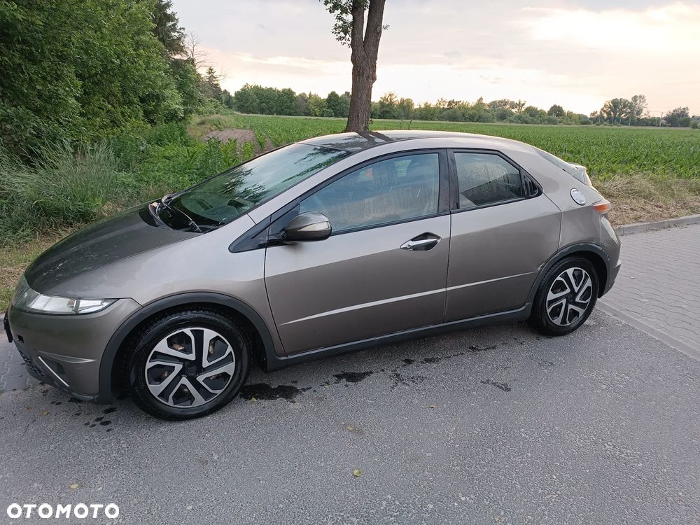 Honda Civic 1.8 Comfort - 7