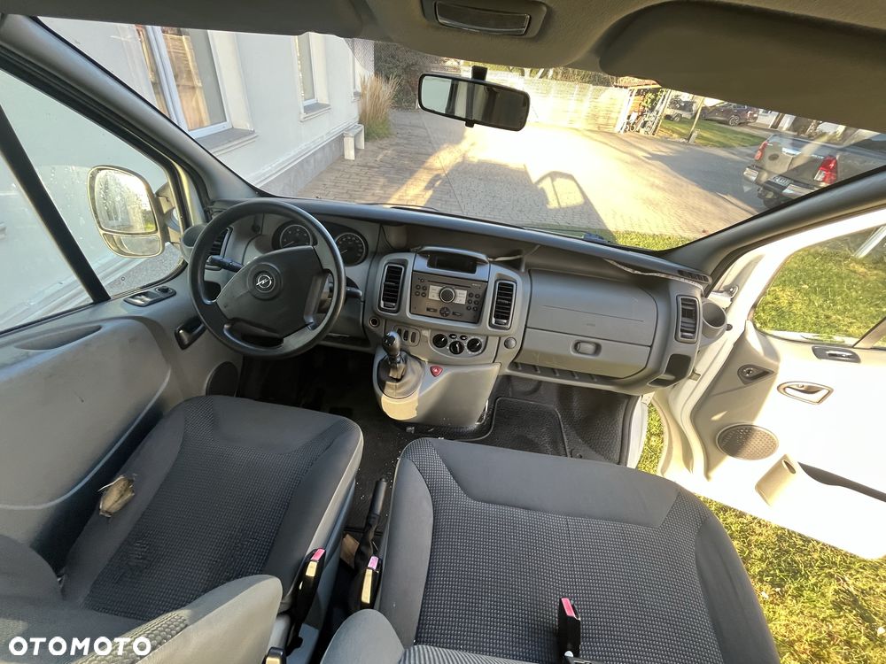 Opel Vivaro - 4
