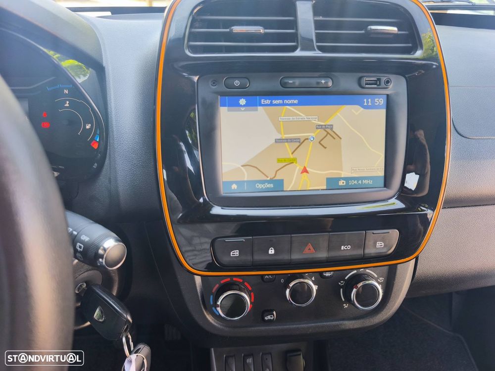 Dacia Spring Comfort Plus - 13