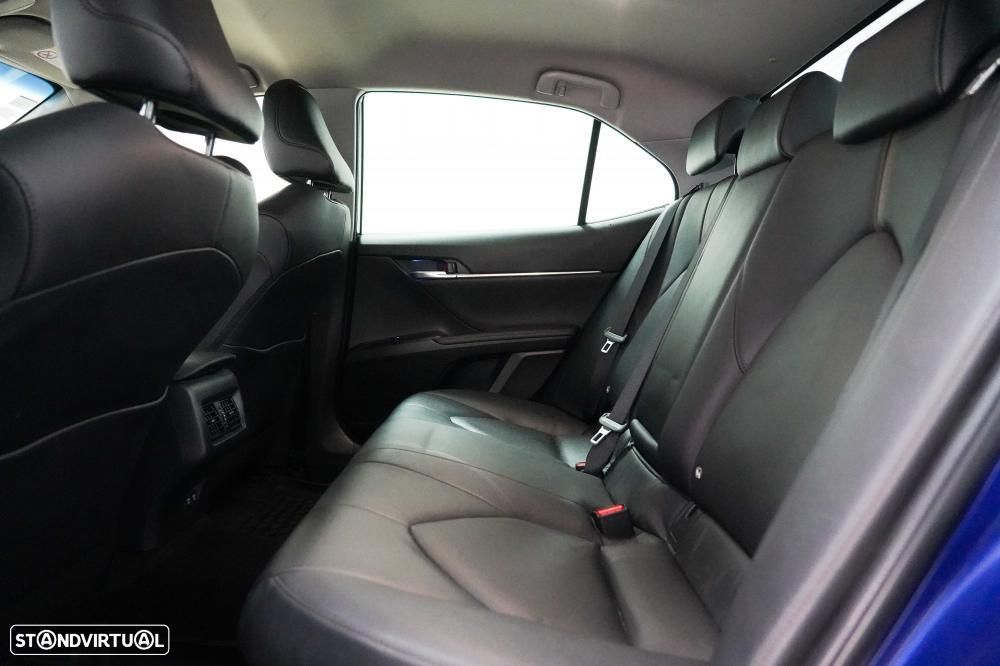 Toyota Camry 2.5 Hybrid Luxury - 7