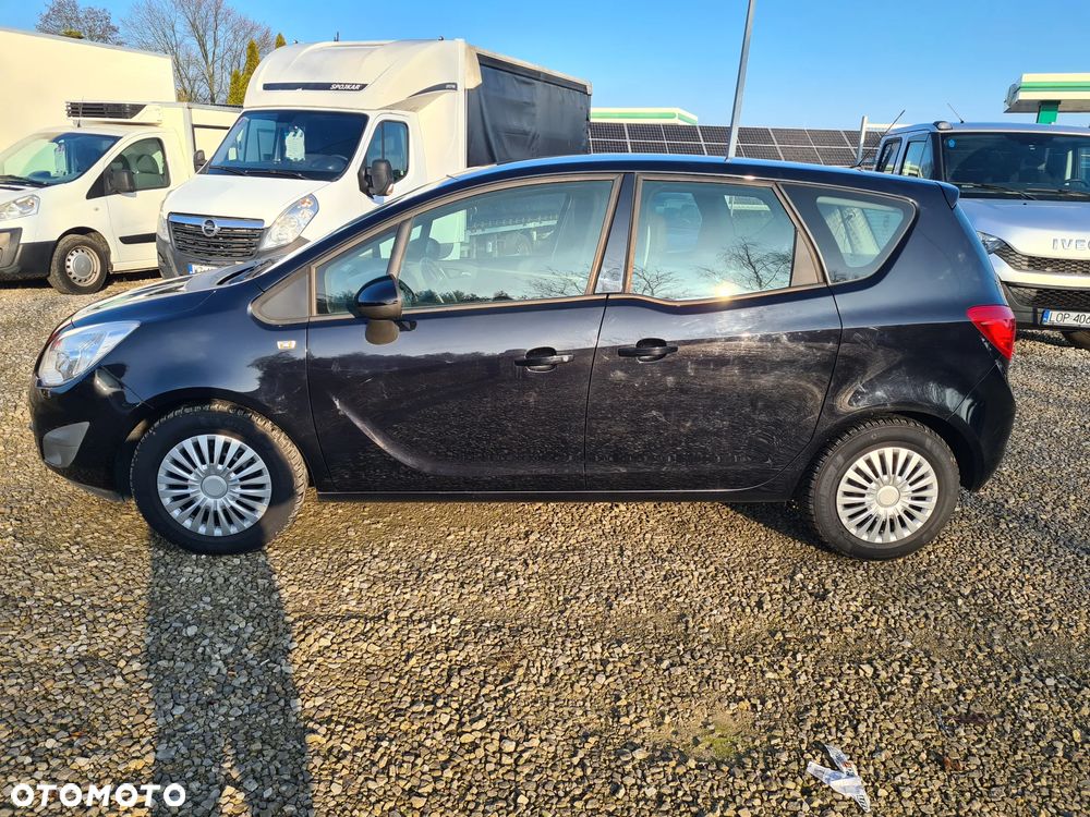 Opel Meriva 1.4 Design Edition - 8