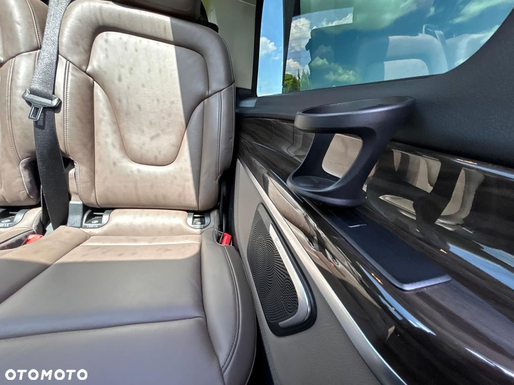 Mercedes-Benz Klasa V 300 d 4-Matic Avantgarde 9G-Tronic (d³ugi) - 23