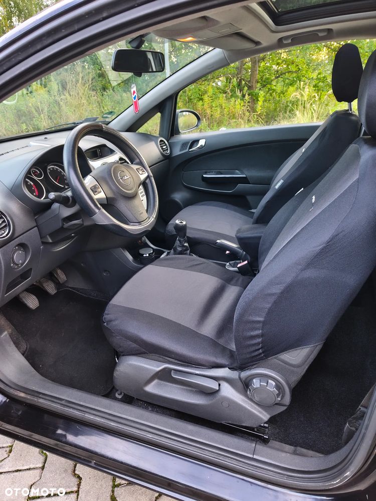 Opel Corsa 1.4 16V Enjoy - 9