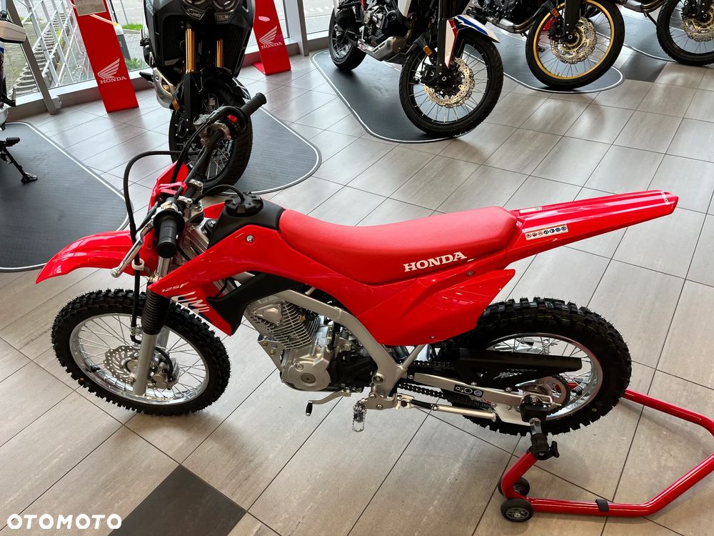 Honda CRF - 9