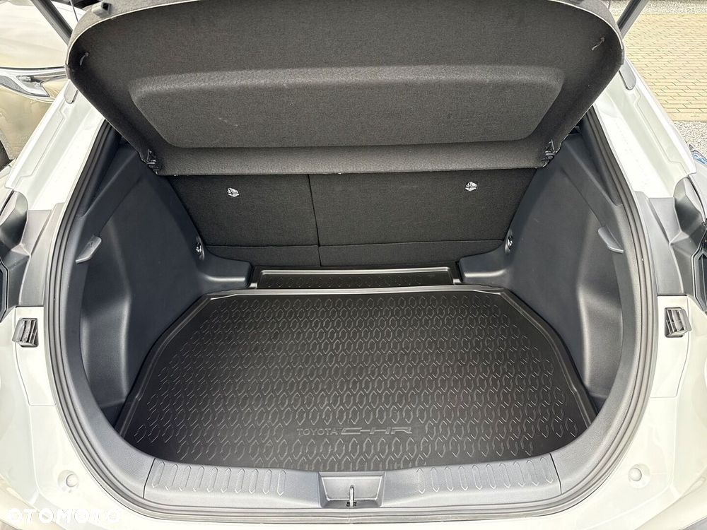Toyota C-HR 1.8 Hybrid Executive - 28