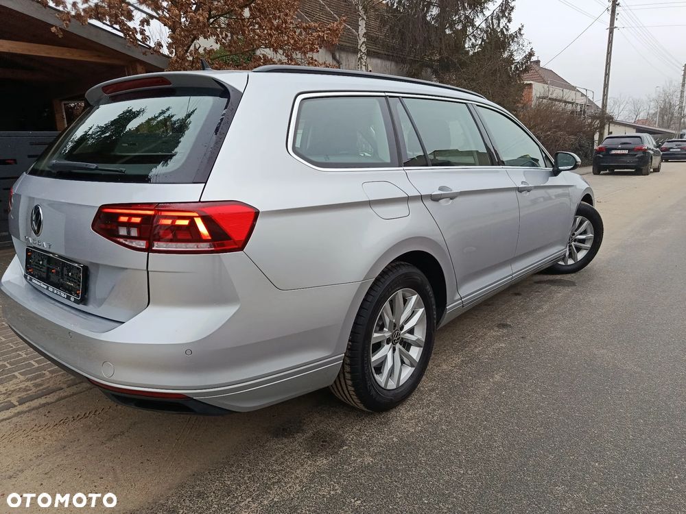 Volkswagen Passat 2.0 TDI SCR DSG - 20