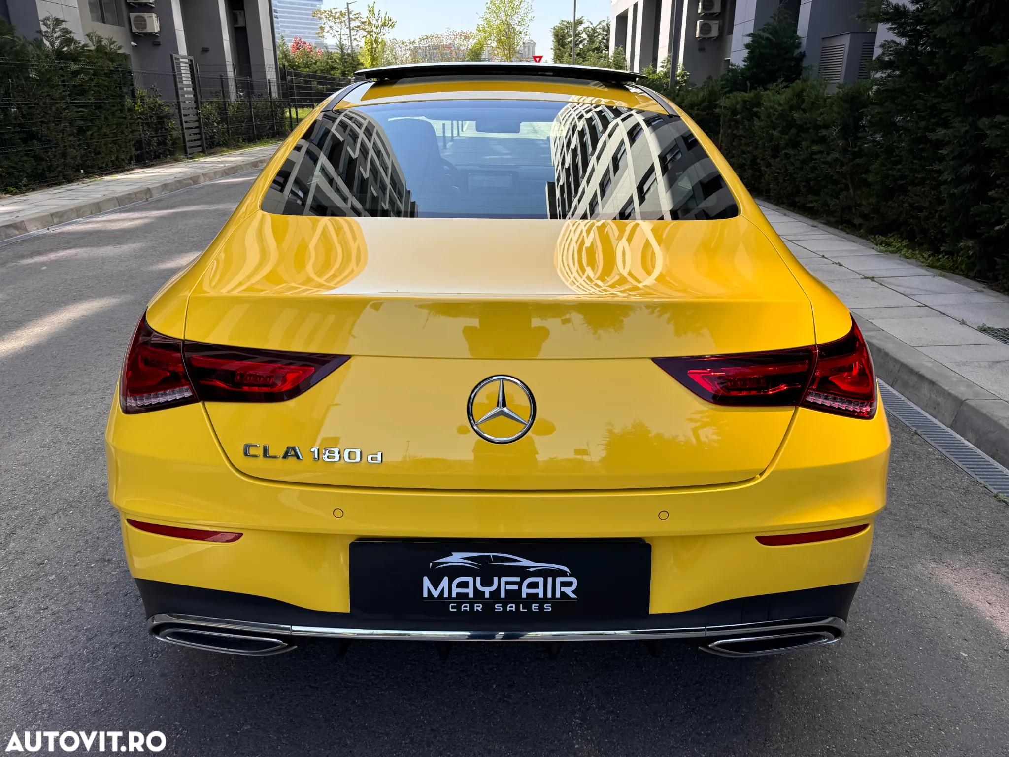 Mercedes-Benz CLA 180 d Shooting Brake 7G-DCT AMG Line - 4