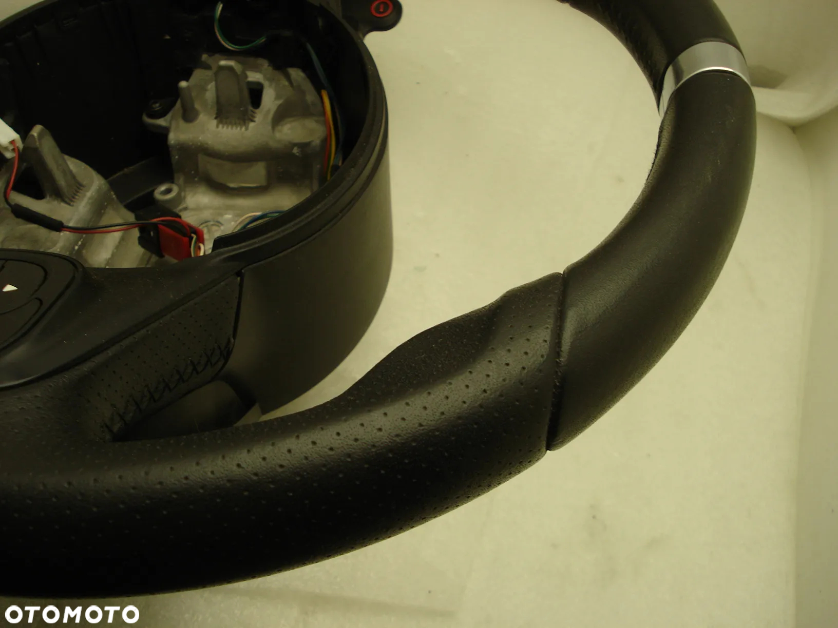 KIEROWNICA FIAT 500 ABARTH ŁOPATKI B.ŁADNA - 4