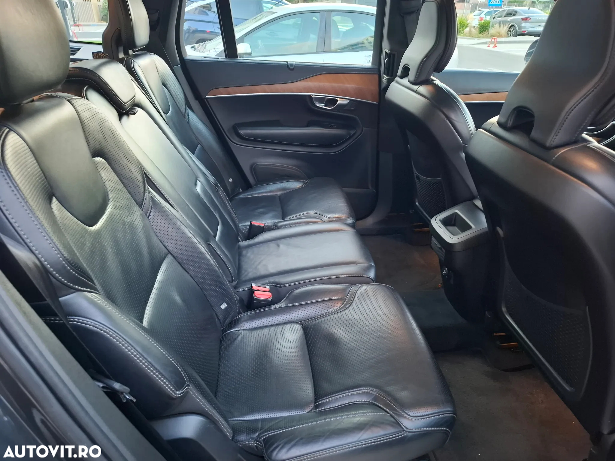 Volvo XC 90 D5 AWD Geartronic Inscription - 6