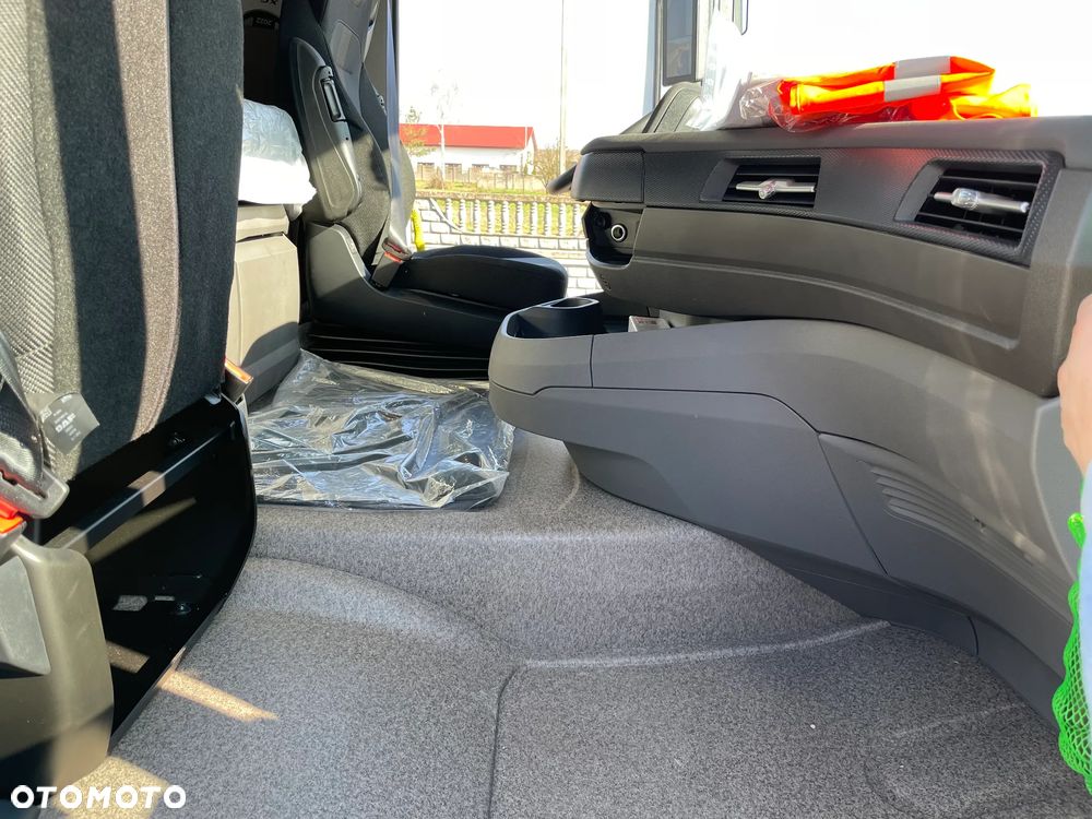 DAF XF 450 - 32