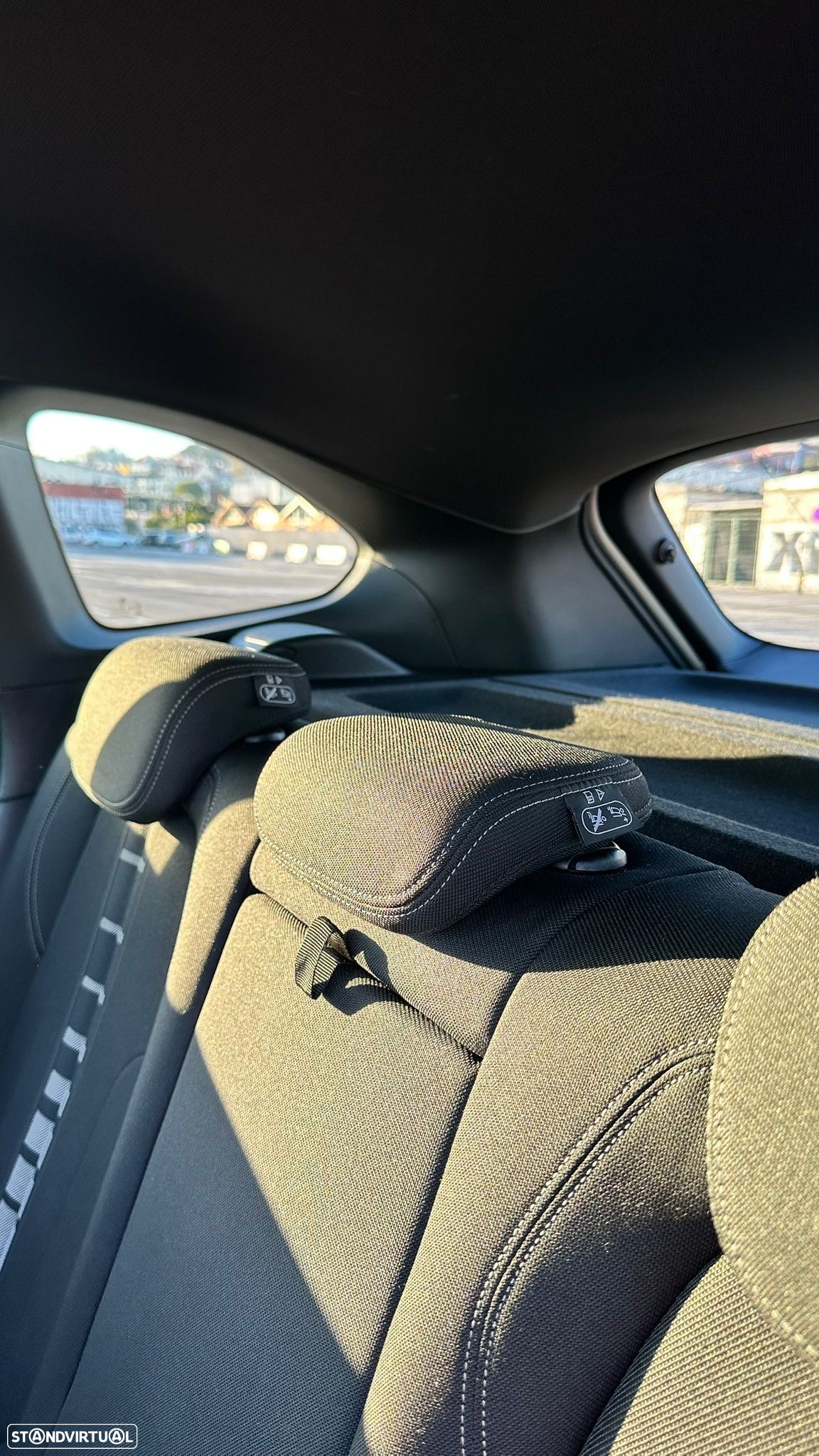 BMW X1 16 d sDrive Auto - 4
