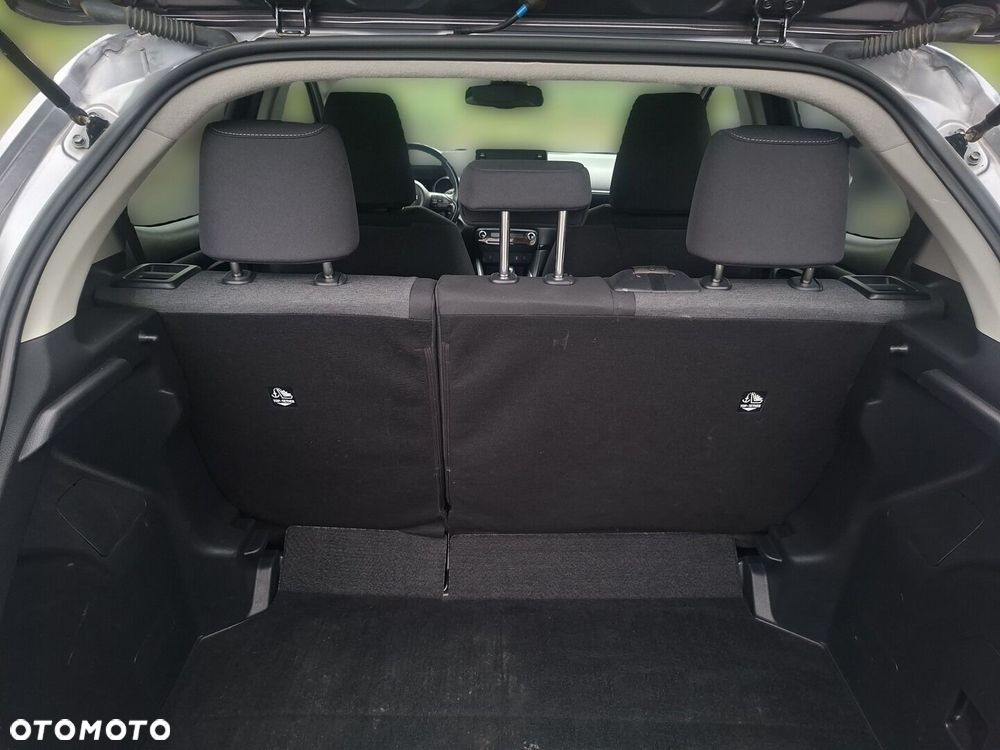Toyota Yaris Hybrid 1.5 Comfort - 11