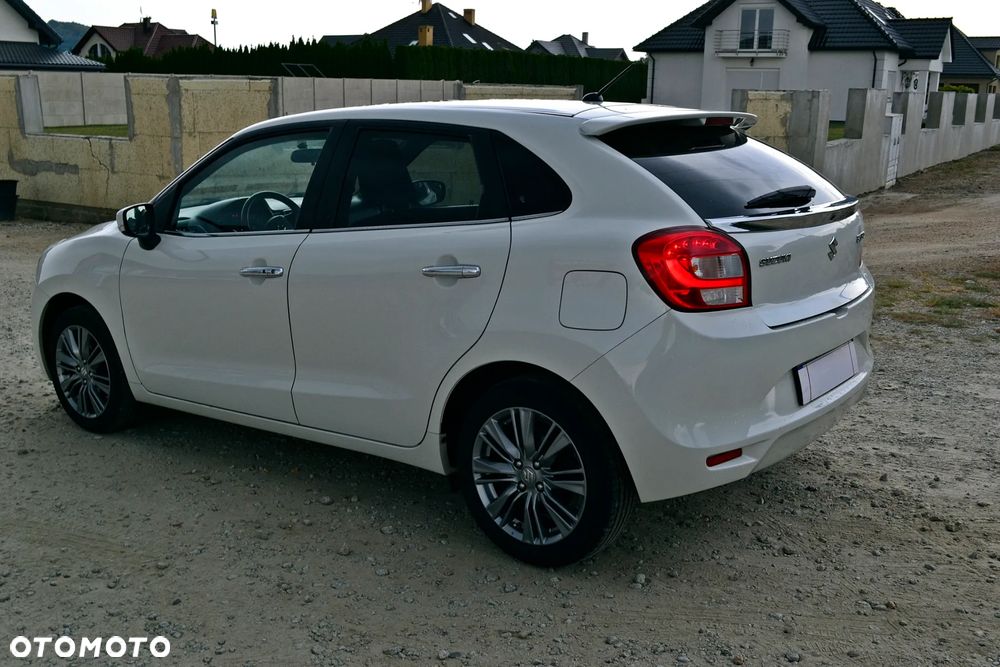Suzuki Baleno 1.0 T Premium Plus - 8