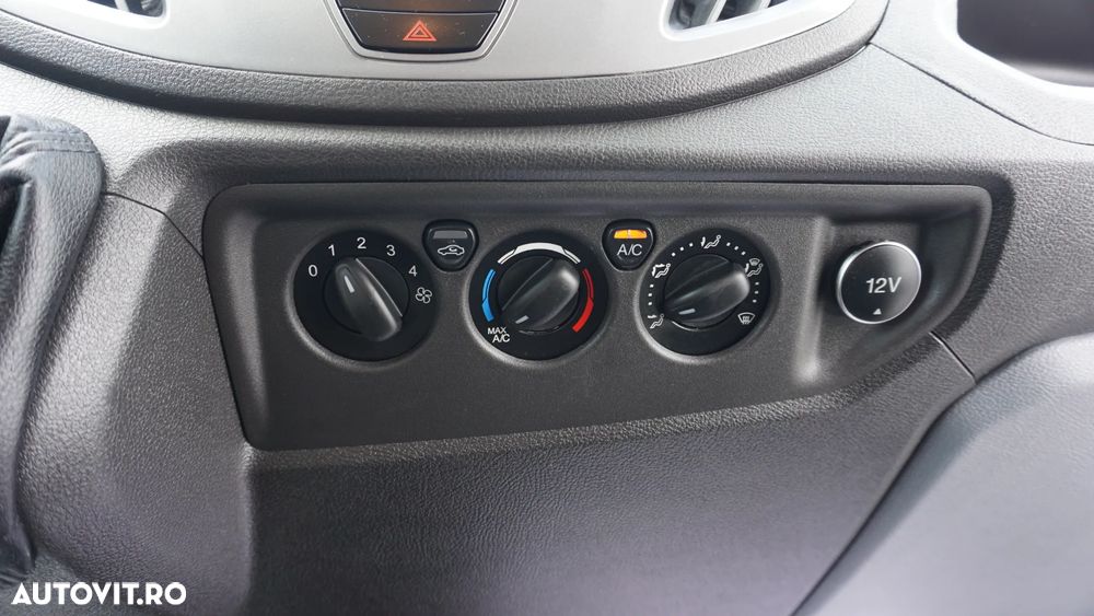 Ford Transit - 20