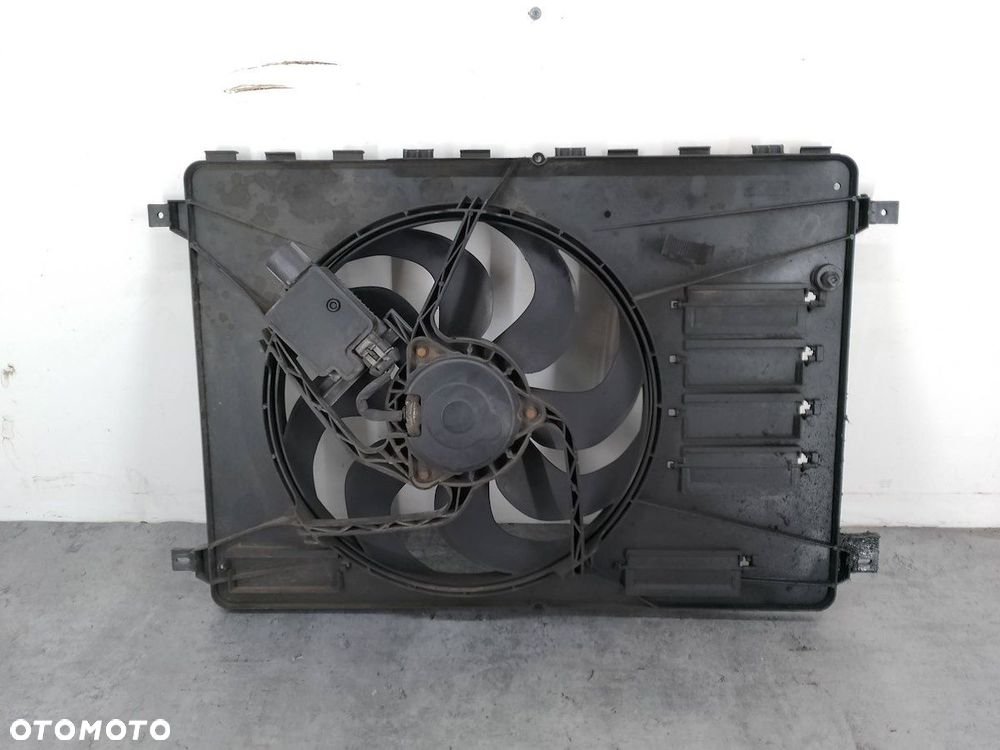WENTYLATOR CHŁODNICY FORD MONDEO MK4 6G91-8C607-PC 1.8 TDCI - 4