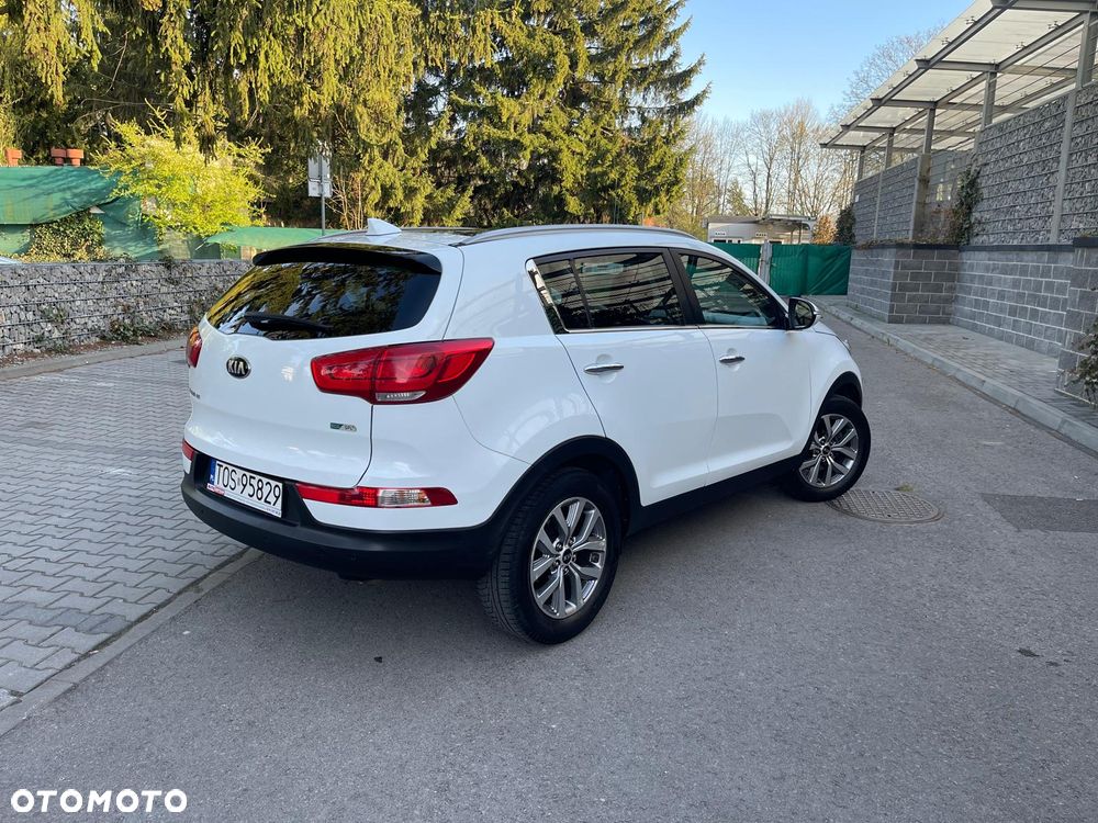 Kia Sportage 1.6 GDI 2WD ISG Dream-Team Edition - 18