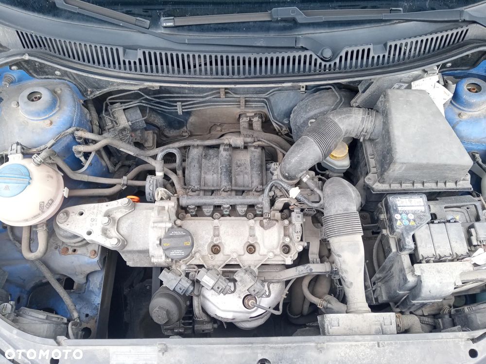 Volkswagen Polo - 15