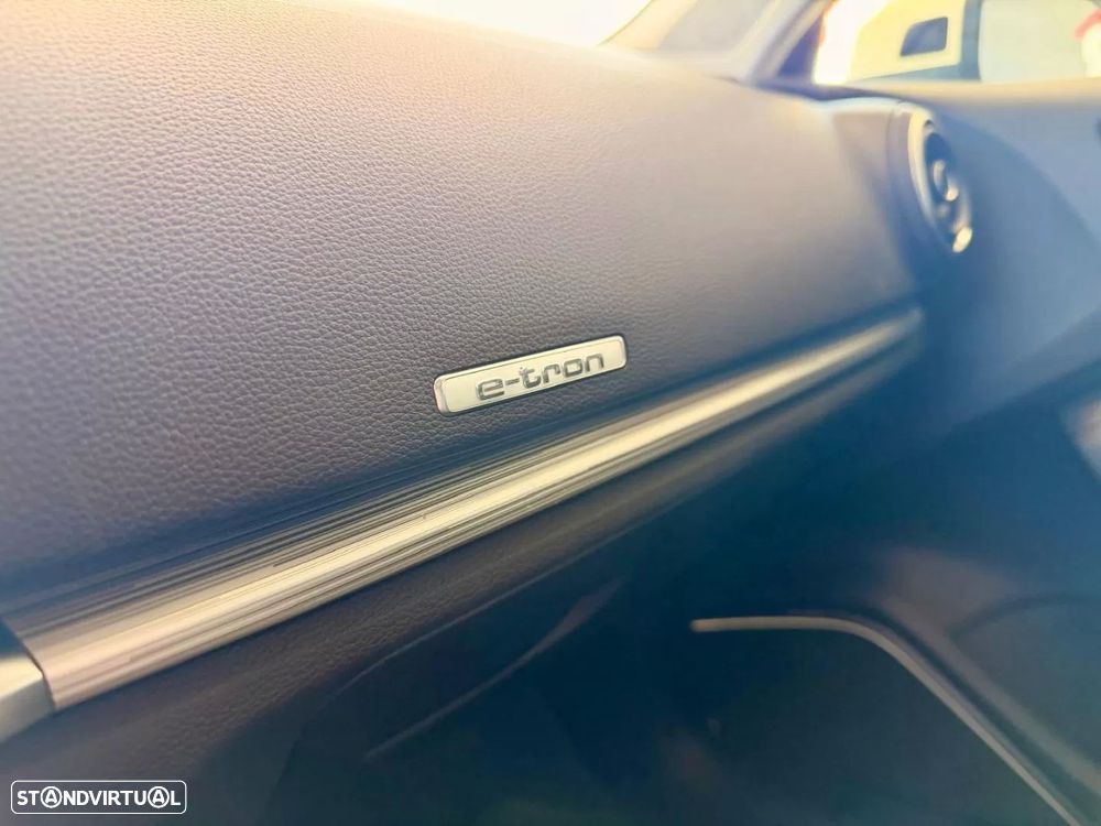 Audi A3 Sportback e-tron 1.4 TFSI Sport S tronic - 39