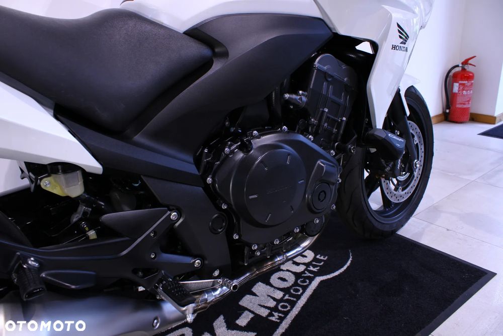 Honda CBF - 21