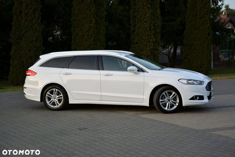 Ford Mondeo 1.5 EcoBoost STart-Stopp Autom Titanium - 4