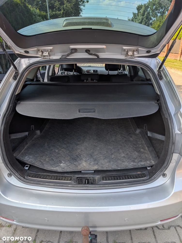 Toyota Avensis 1.8 Sol - 7