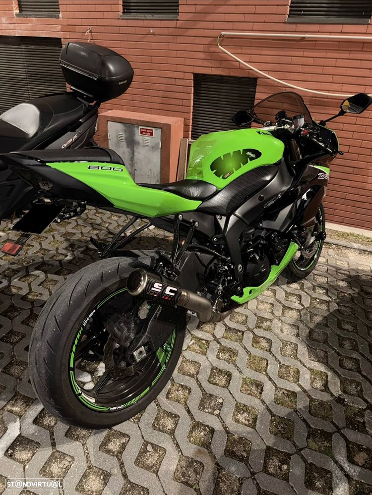 Kawasaki ZXR - 11