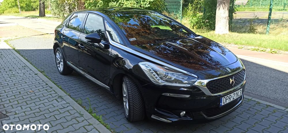 DS Automobiles DS 5 - 12