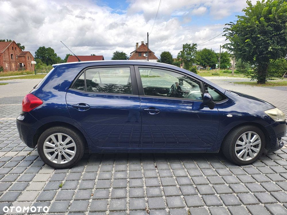 Toyota Auris - 5