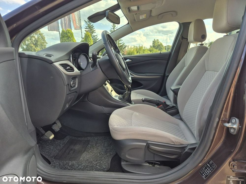 Opel Astra 1.4 T GPF Enjoy - 9