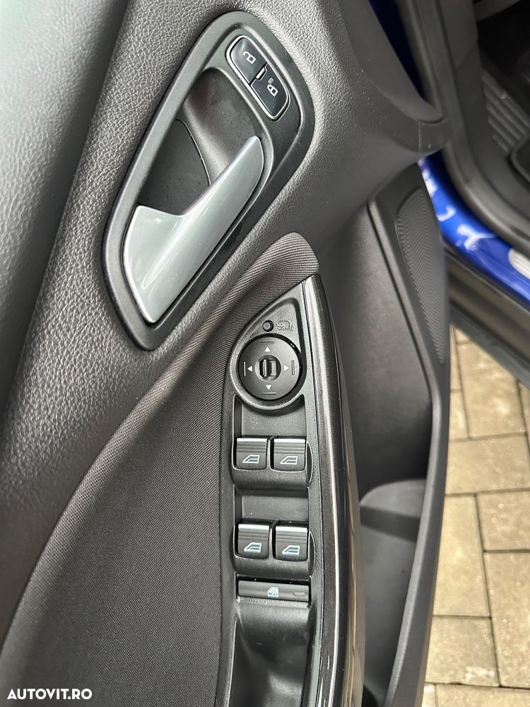 Ford Focus 1.5 EcoBoost Titanium - 28