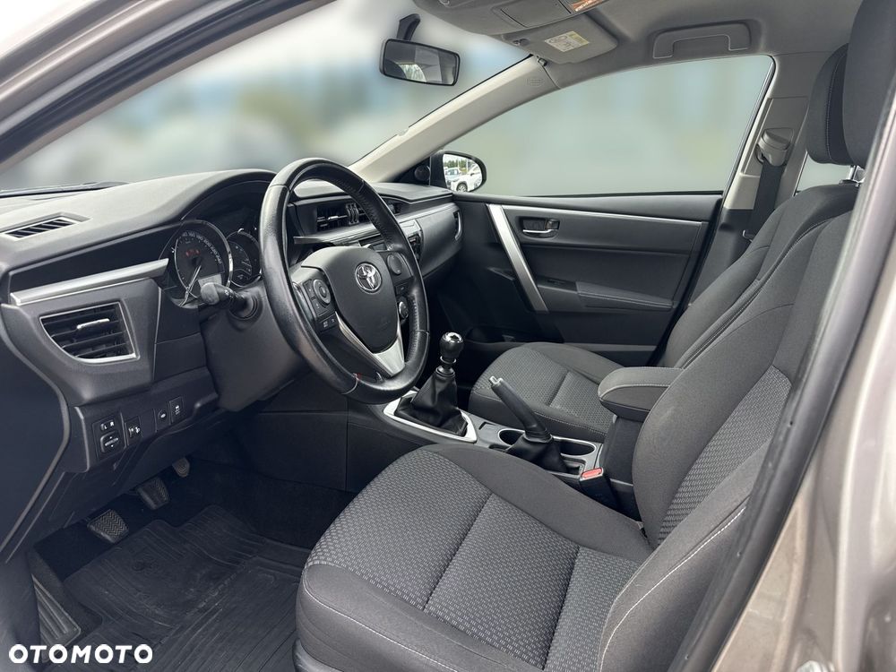 Toyota Corolla 1.6 Premium EU6 - 11