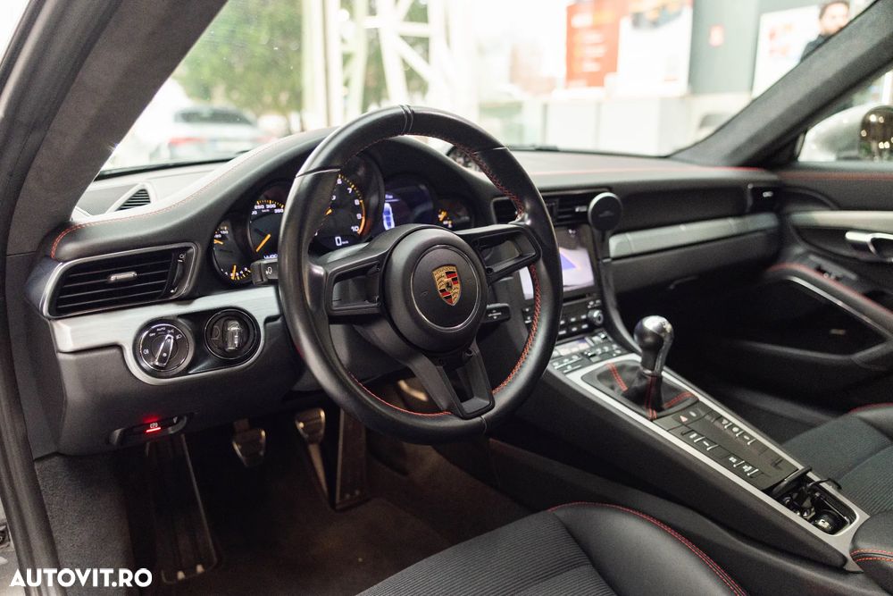 Porsche 911 GT3 - 22