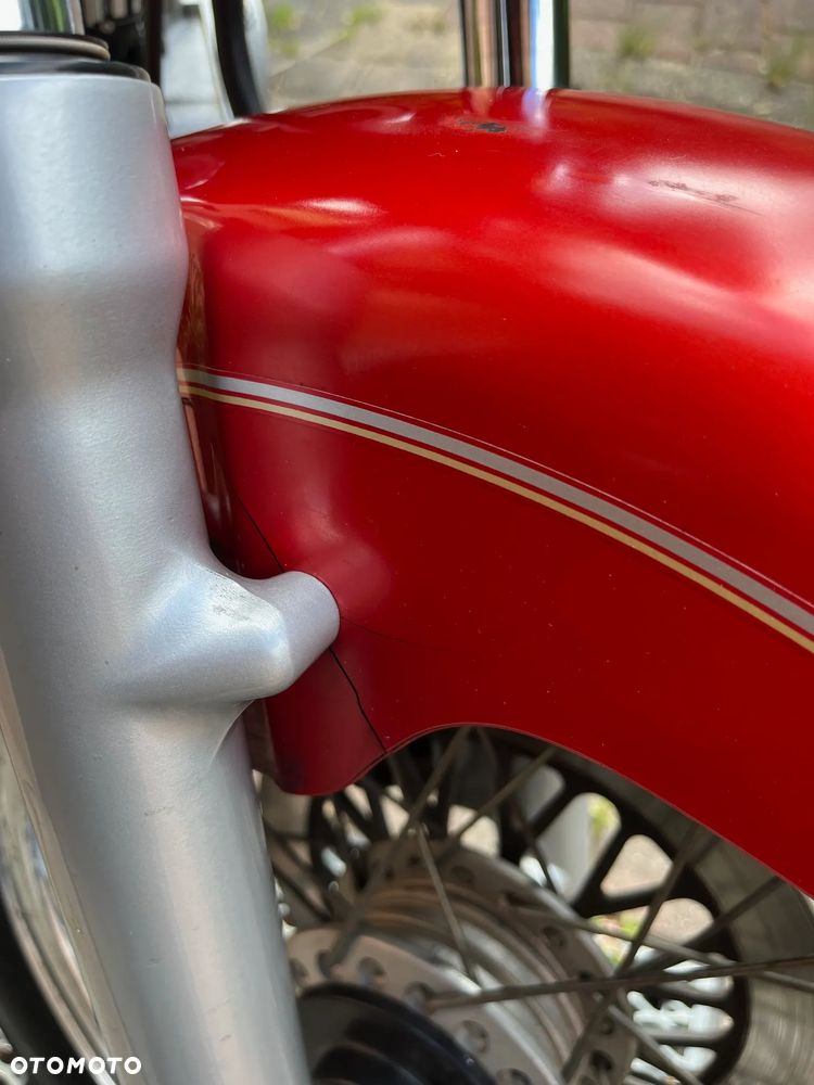 Suzuki Marauder - 12