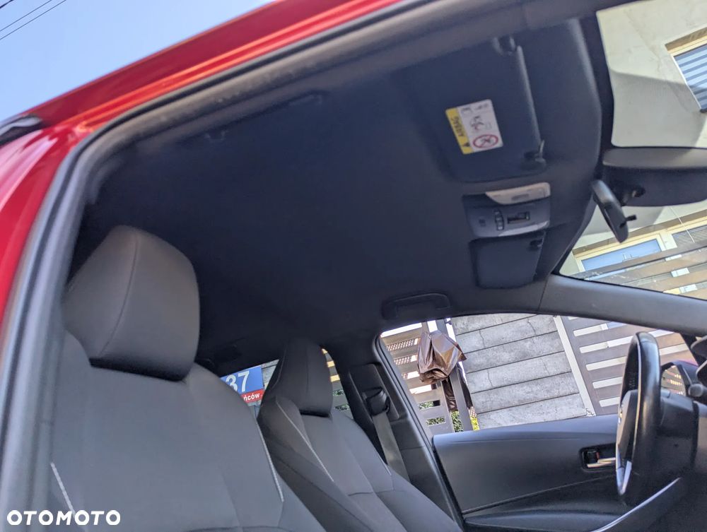 Toyota Corolla 1.8 Hybrid Comfort - 10