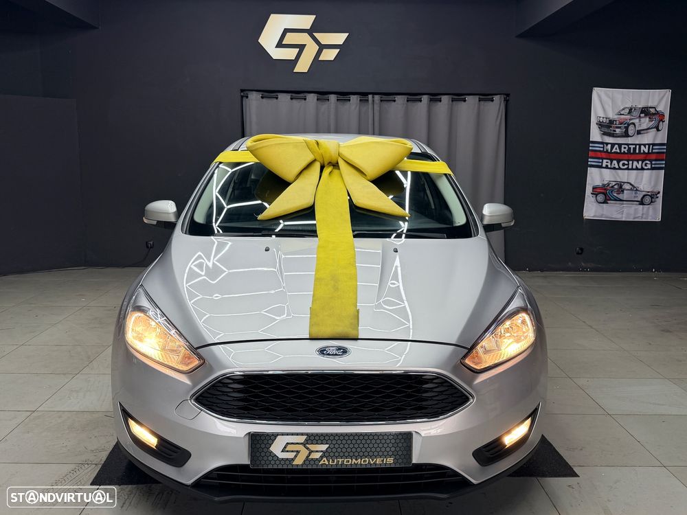 Ford Focus 1.0 EcoBoost S&S COOL&CONNECT DESIGN - 12