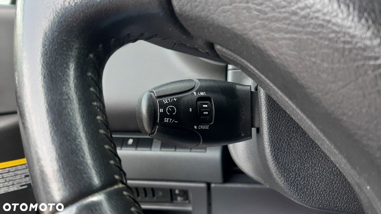 Peugeot 3008 1.6 BlueHDi Active S&S - 22